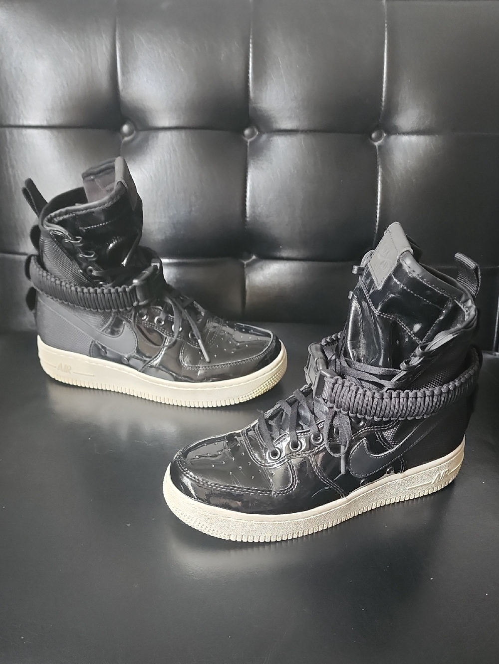 Nike SF Air Force 1 SE Ruby Rose Black Patent Leather Hightop Sneaker Size 7
